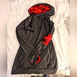 Mindy Mae's Market double hood red plaid sweatshirt, size s